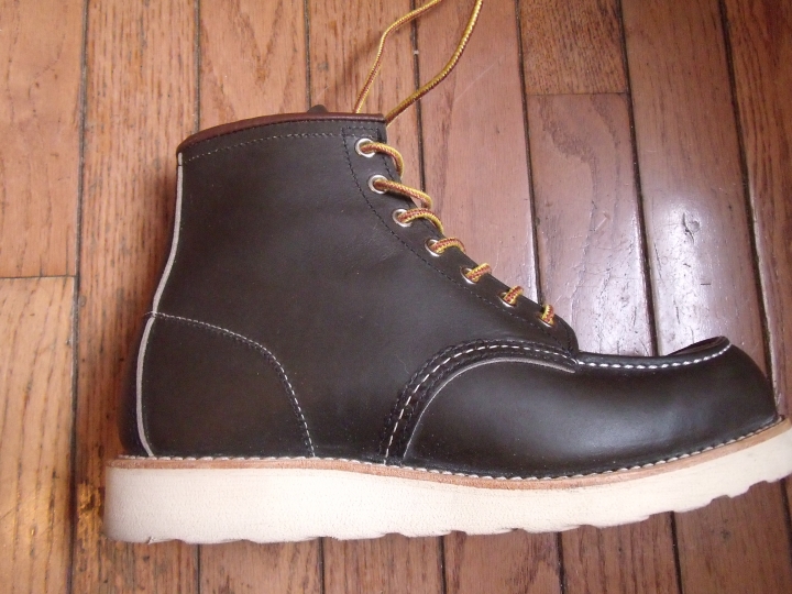 [開箱+問題] Red Wing 8180 新款墨綠色 - 人生第一雙RW