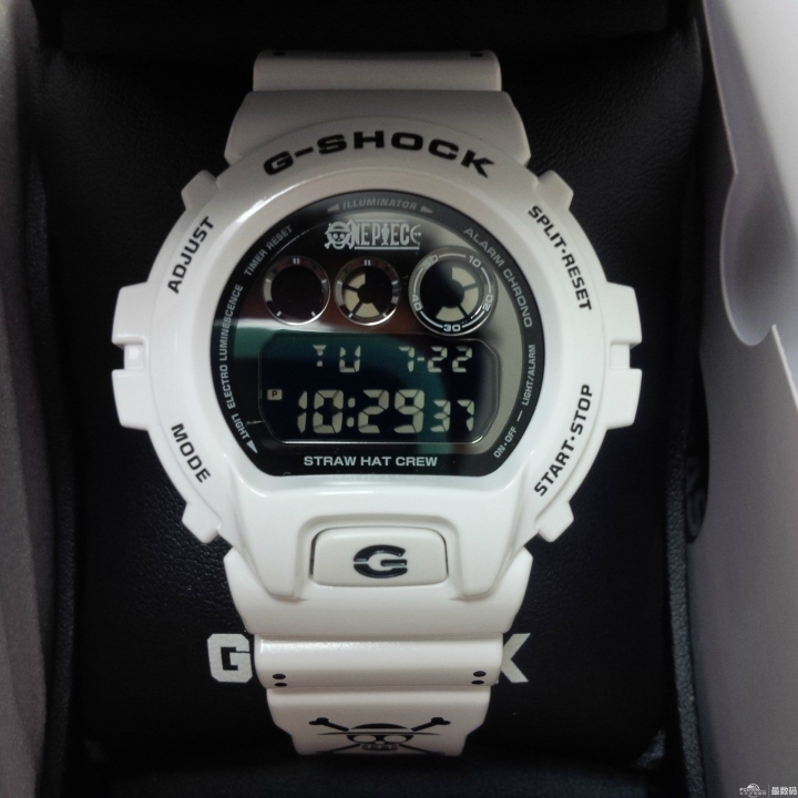 請問日本拿可以買到 G-shock的動漫聯名錶啊???