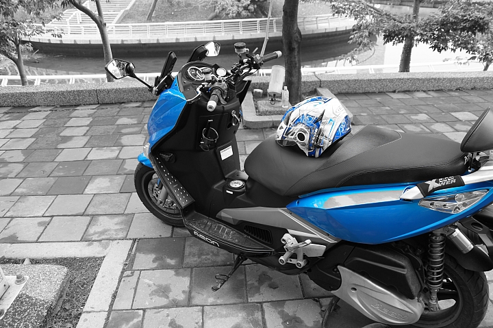 老車新開箱!謝謝台南的車友!賞圖吧!