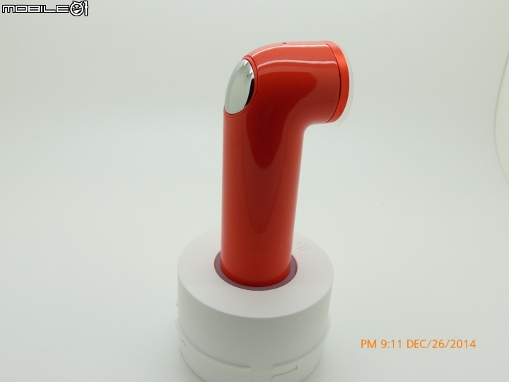 [遲來的聖誕禮物] 橘阿姨 簡易開箱（HTC Re）