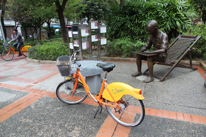 騎 U-Bike 輕 鬆 遊 台 北 大 稻 埕 ( 大 同 區 )