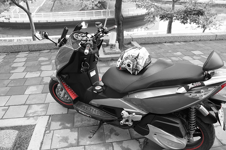 老車新開箱!謝謝台南的車友!賞圖吧!