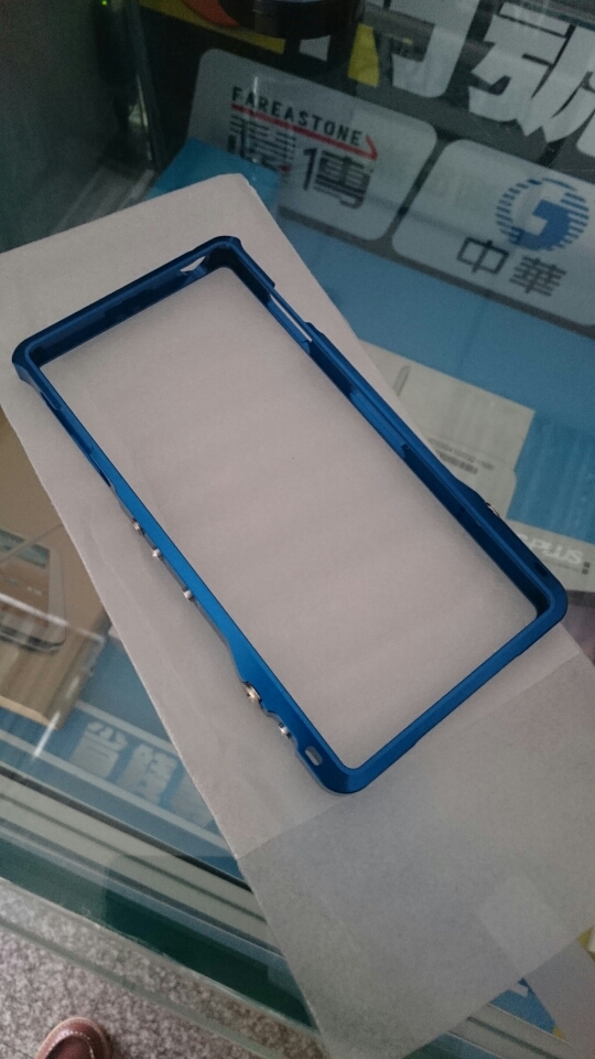 Alumania  Z3藍色