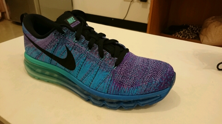 nike flyknit max藍色款