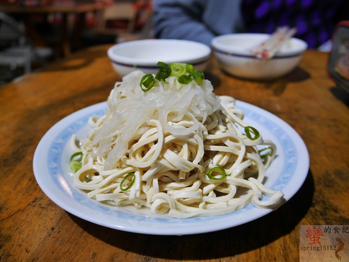 老實記，士官長酸菜白肉鍋