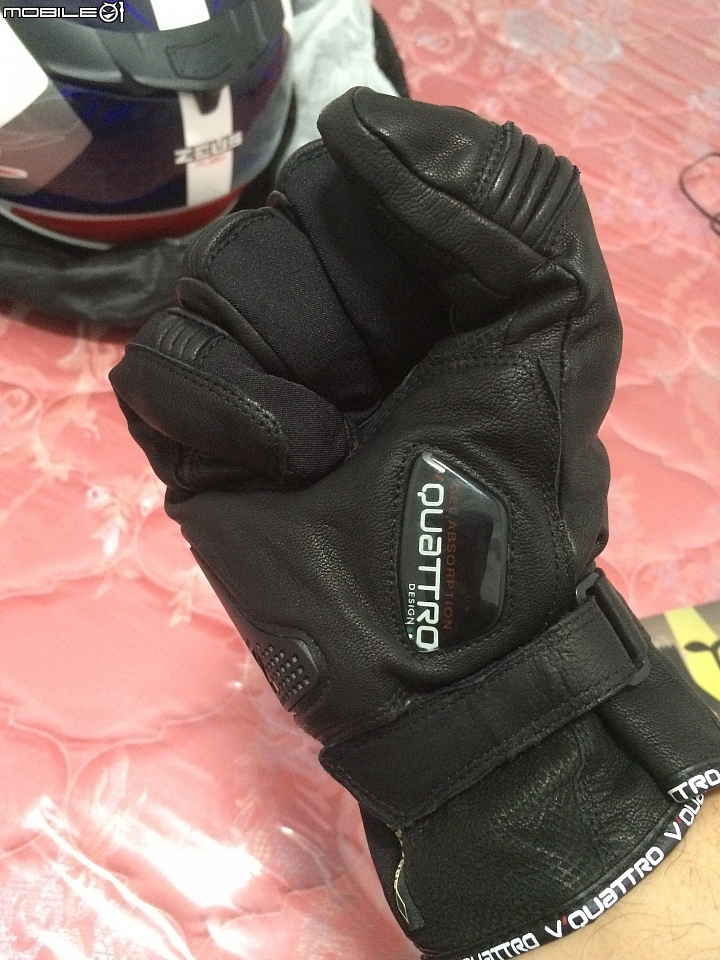 V'QUATTRO STORMER-XGTX GORE-TEX手套開箱(圖多)