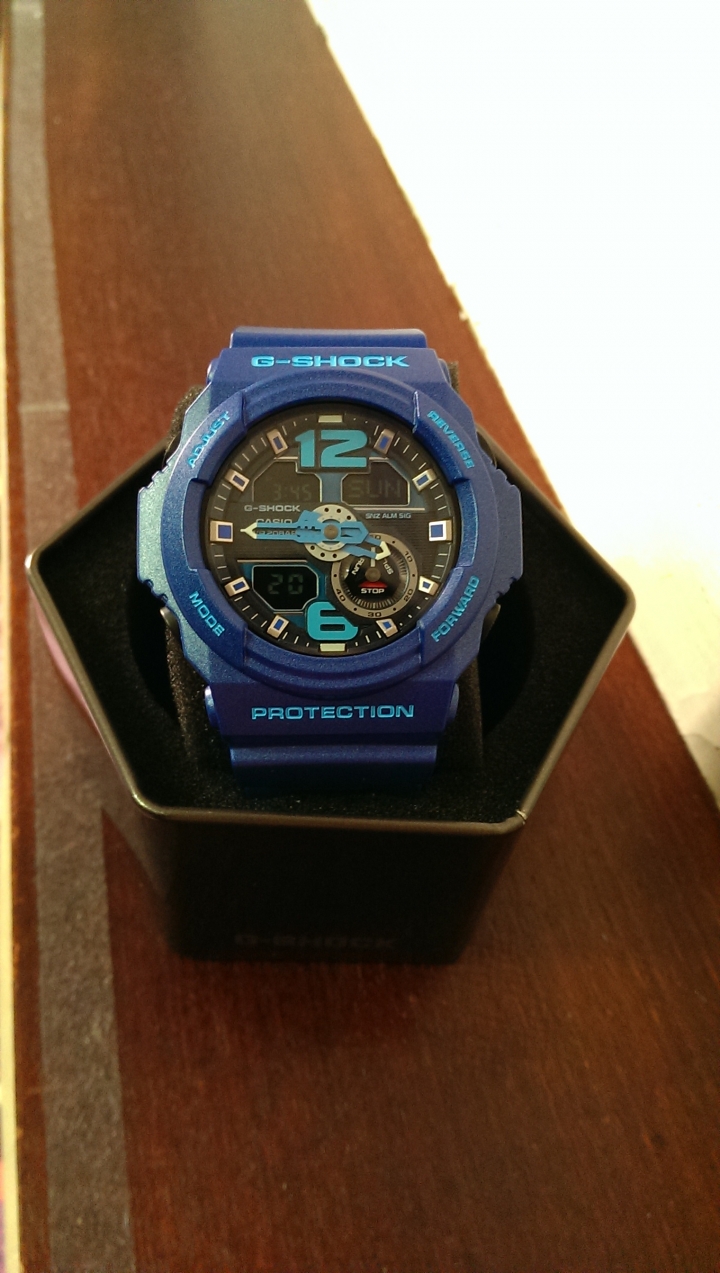G-SHOCK GA-310-2A 開箱