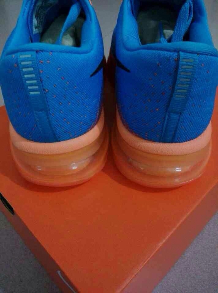 請大家幫忙來辨識一下nike flyknit air max
