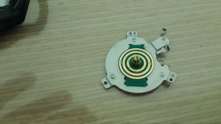 求救鐵三角ATH EQ700耳機接線問題
