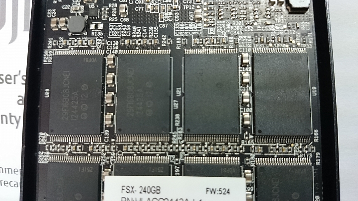 [開箱][測試]強效耐操！平價SLC SSD Fujitsu FSX 240GB×2 單顆與陣列效能測試