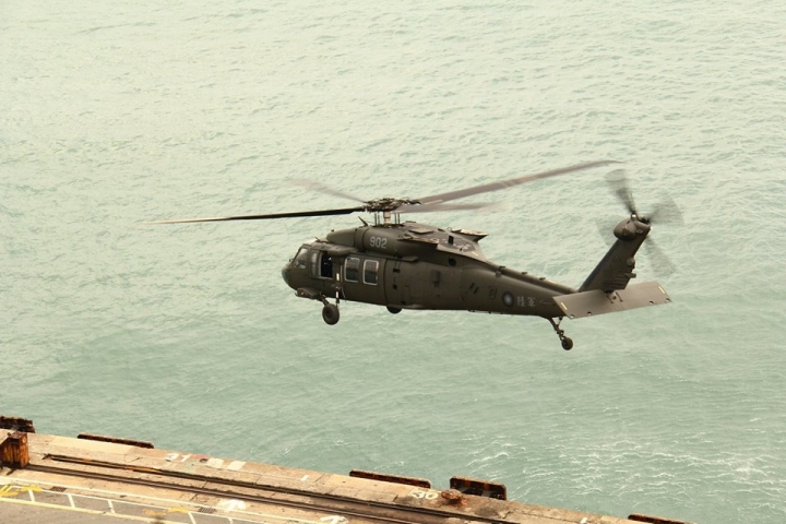 國軍首批UH-60M 12月4日返抵國門