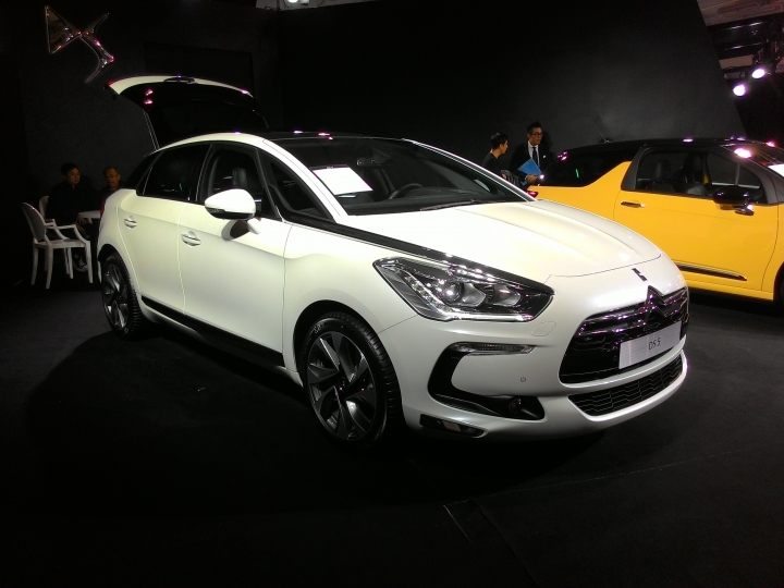 CITROËN DS5 好毒
