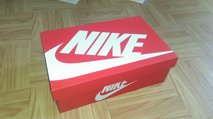 <開箱> 今天買的鞋子~NIKE ROSHE RUN