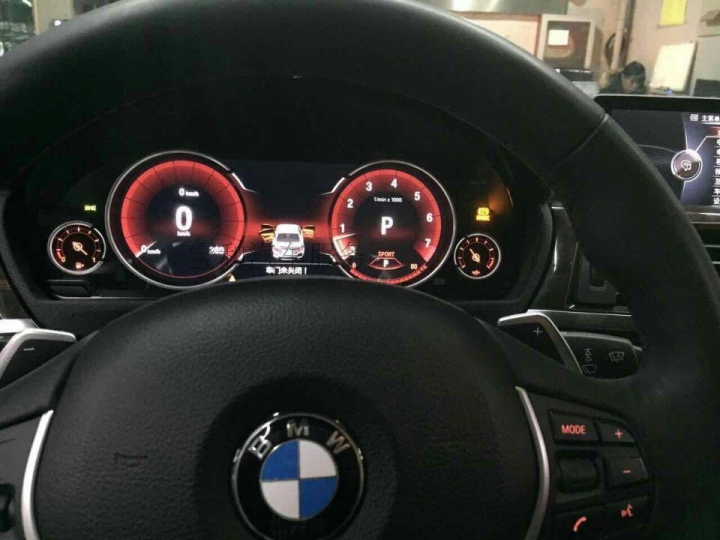 BMW 新3系列 全液晶螢幕