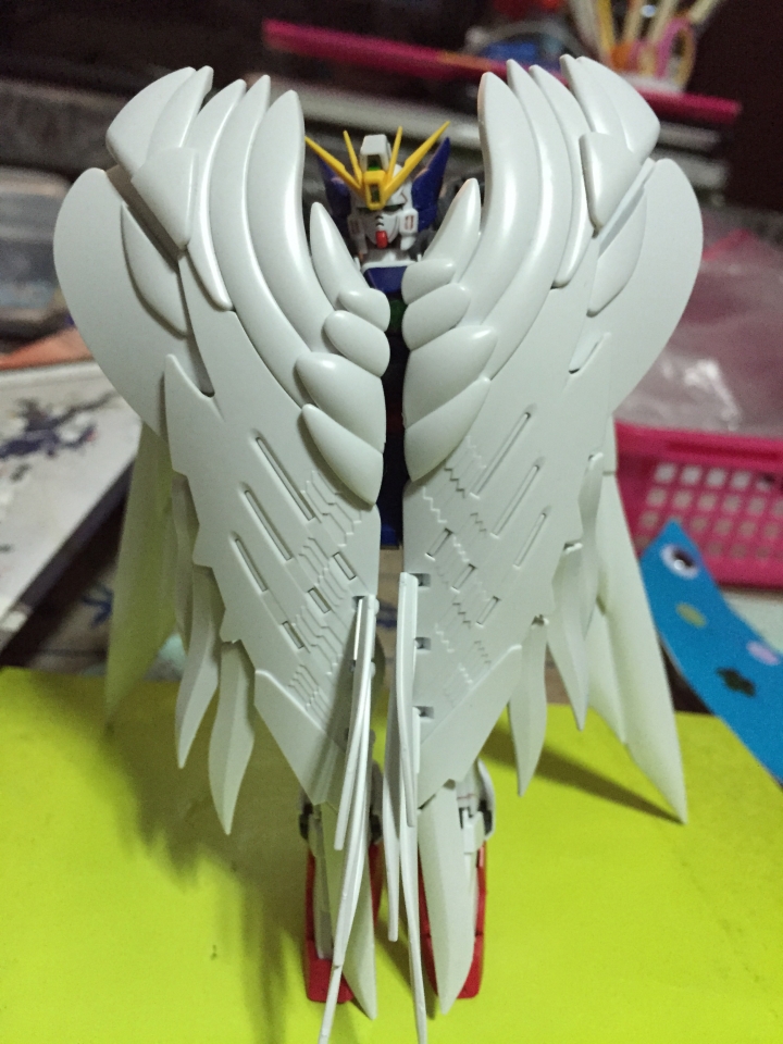 RG 1/144 飛翼鋼彈零式EW