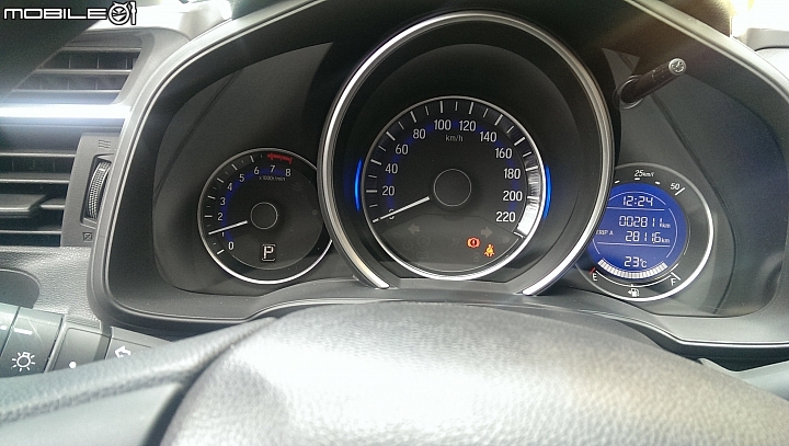 HONDA FIT V.S. FORD FOCUS 5D 1.6的租車使用分享
