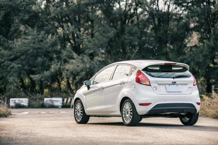 [開箱文] Ford Fiesta 1.0T (不專業開箱文，因為只有照片)