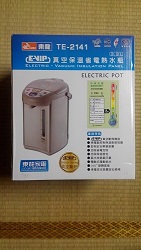 [開箱]東龍E-VIP真空保溫省電熱水瓶