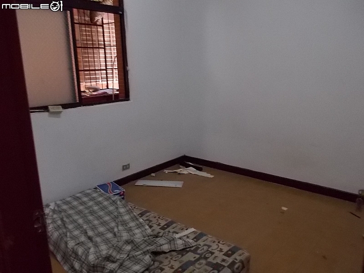 自己的房子自己規劃......圖多勿入(拍得不好)