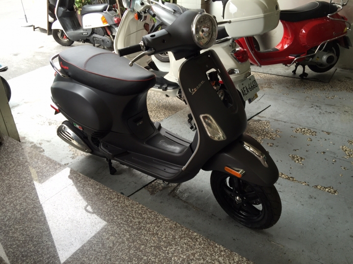 VESPA LT125新色上市