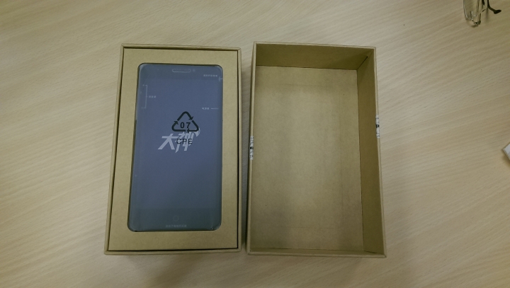 酷派大神 F2 FHD 開箱