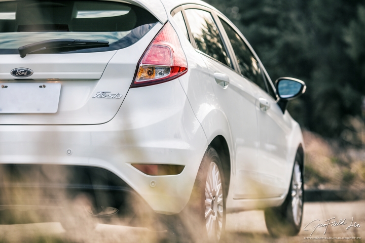 [開箱文] Ford Fiesta 1.0T (不專業開箱文，因為只有照片)