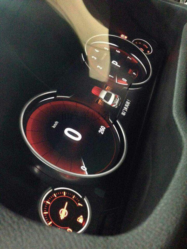 BMW 新3系列 全液晶螢幕