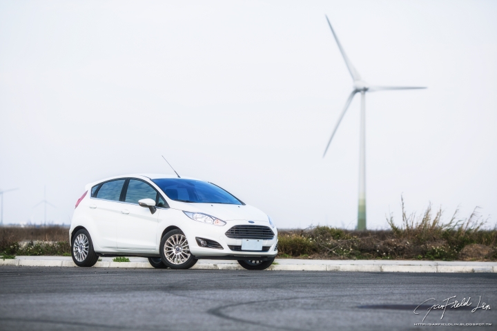 [開箱文] Ford Fiesta 1.0T (不專業開箱文，因為只有照片)