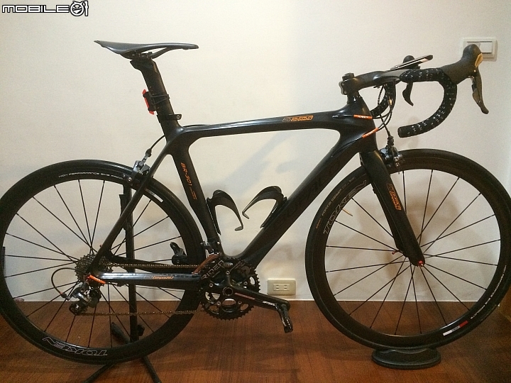 BUFALO SLIPSTREAM 沒有箱子的開箱