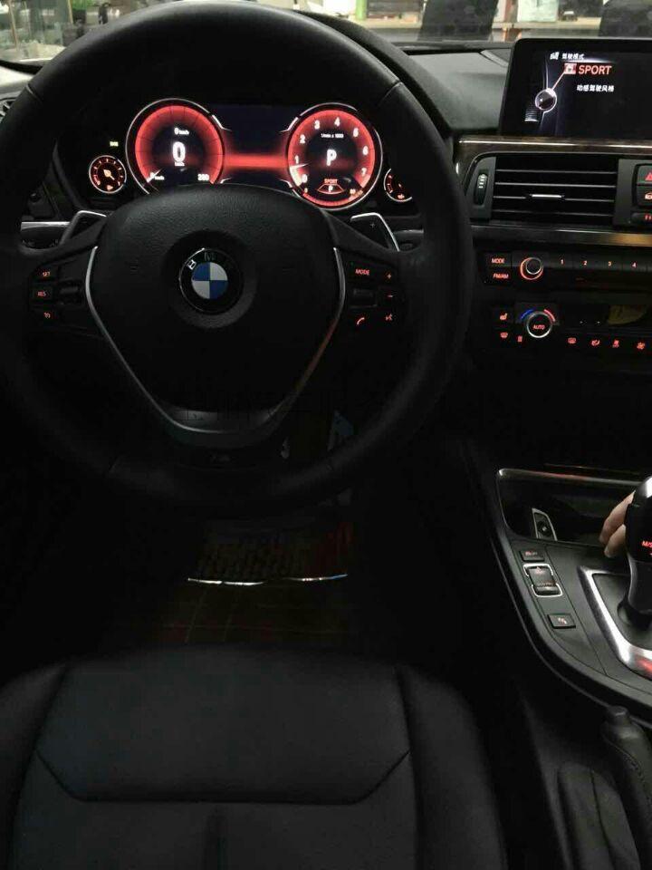 BMW 新3系列 全液晶螢幕