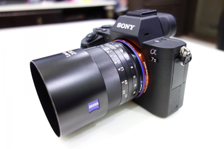 ZEISS  Loxia 50/f2   藍標、藍圈加持~ 從此考試都一百分!!!