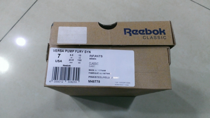 [開箱] Reebok Versa Pump Fury Syn