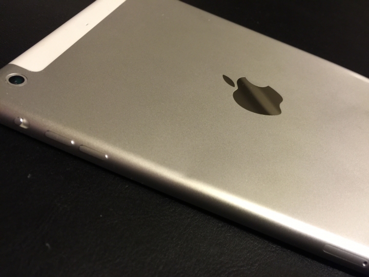 ipad mini 2 被壓歪了