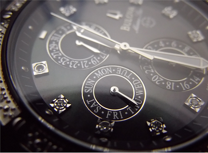 比較少見的牌子BULOVA 黑鑽錶