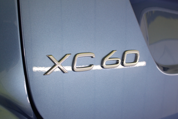 XC60T5R 迷幻藍小開箱(新增做磁釉保護)