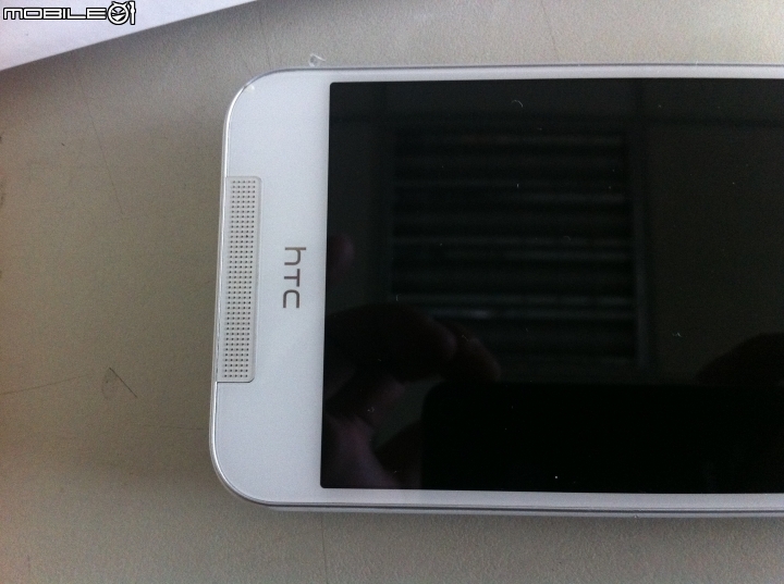 HTC BUTTERFLY 2泡水