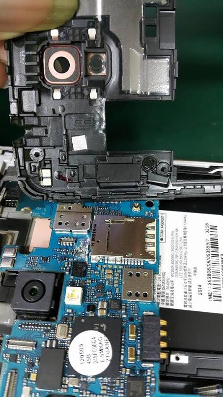 三星 NOTE3 買不到兩個禮拜就受潮???