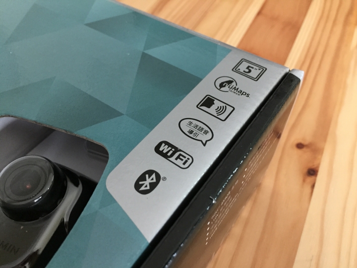 {mr.獅;:彘 分享} GARMIN nuvi 4592R開箱