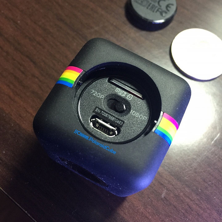 【開箱文】Polariod Cube - 入門款 行車紀錄器