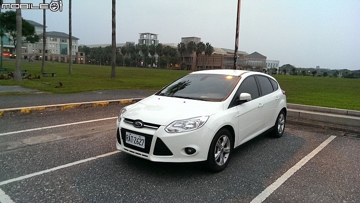 HONDA FIT V.S. FORD FOCUS 5D 1.6的租車使用分享