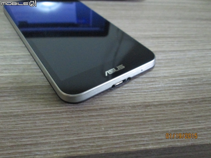 等了12天終於收到了!My ASUS Padfone S