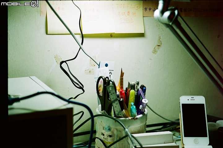 [底片機][Minolta SRT-Super] 關於底片沖洗結果的黑邊與白邊現像問題