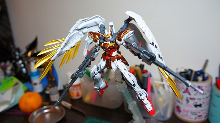 RG 1/144 WING GUNDAM ZERO EW