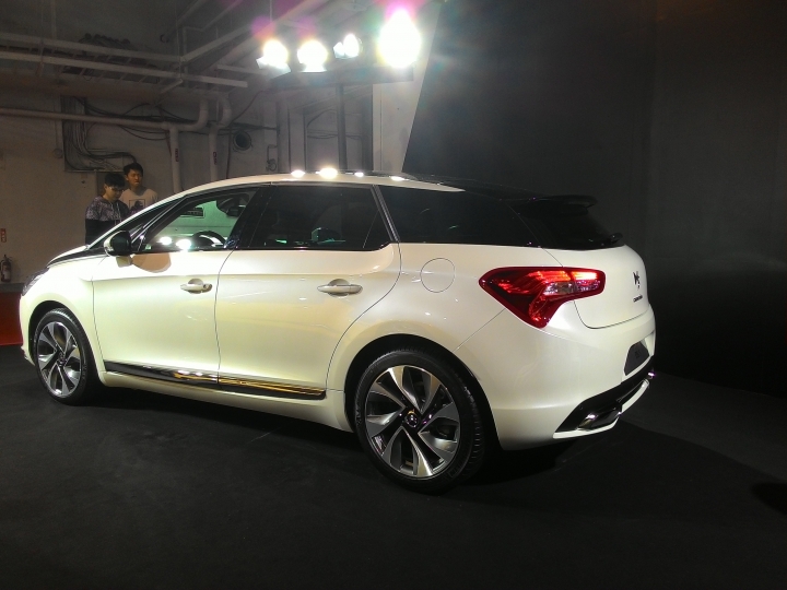 CITROËN DS5 好毒