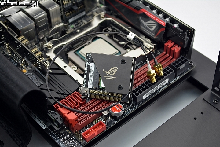 01/26更新記憶體大亂鬥【挑戰地表最強Mini-ITX】聯力PC-O5S 開箱