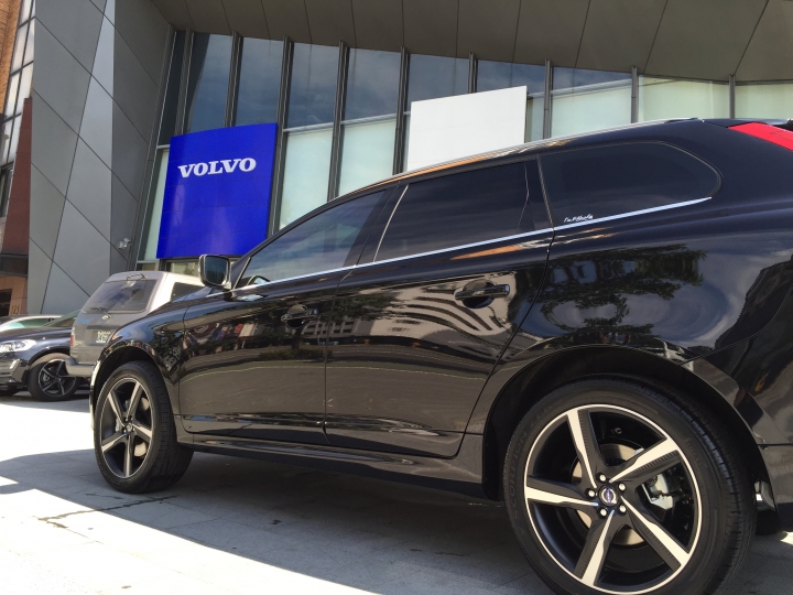 我的 XC60 R-design 也訂了（1/17補開箱照）