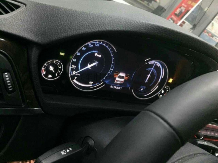 BMW 新3系列 全液晶螢幕