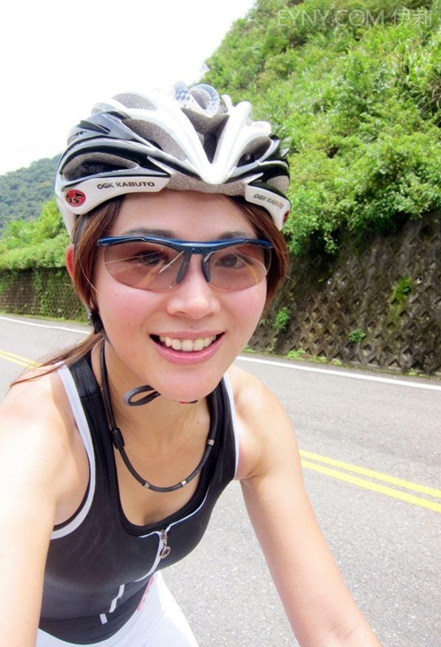 美女主播攻武嶺..