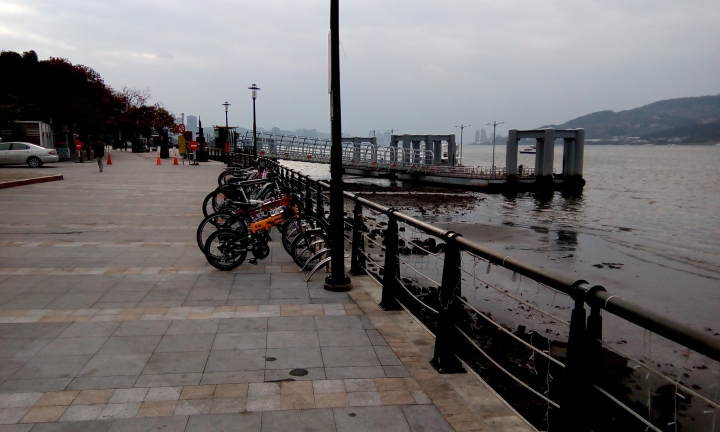 hTc Desire 620G開箱