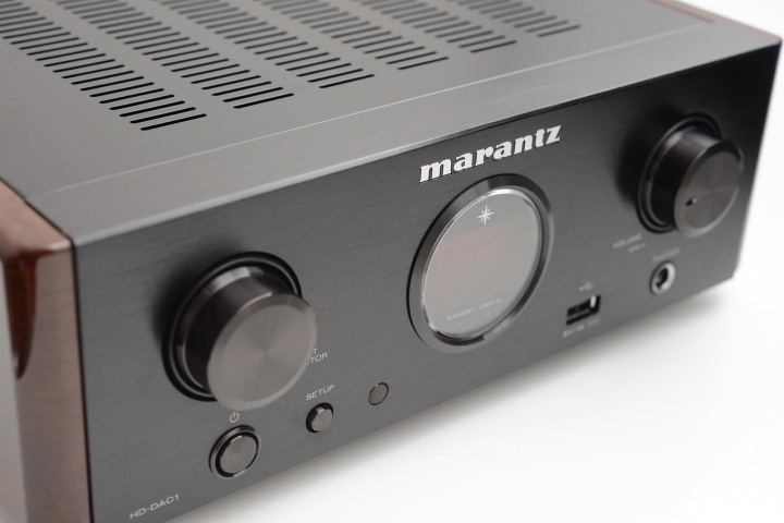 [01第一開箱] Marantz HD-DAC1